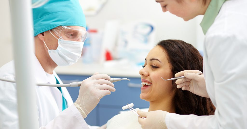 Saúde bucal: confira dicas valiosas que vão além do cuidado com os dentes